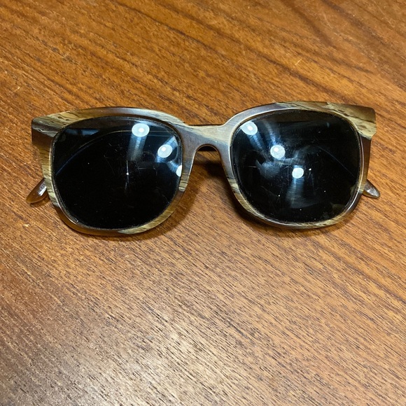 *last call* RETROSUPERFUTURE marbled acetate Italian luxury evil eye sunglasses - Picture 3 of 13